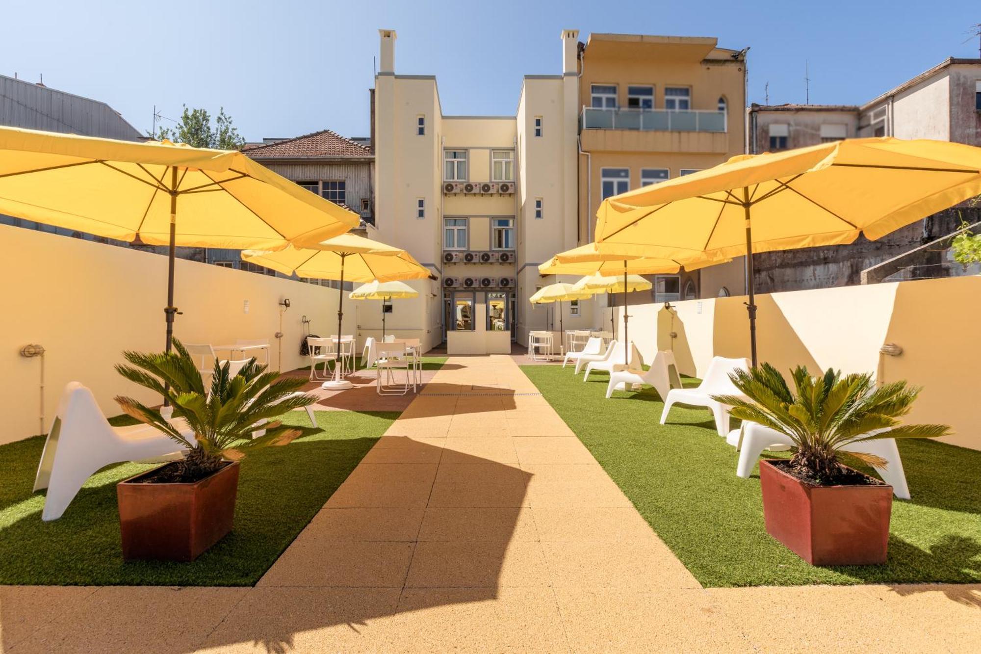 733 Costa Cabral Metro Residence Porto Exterior foto