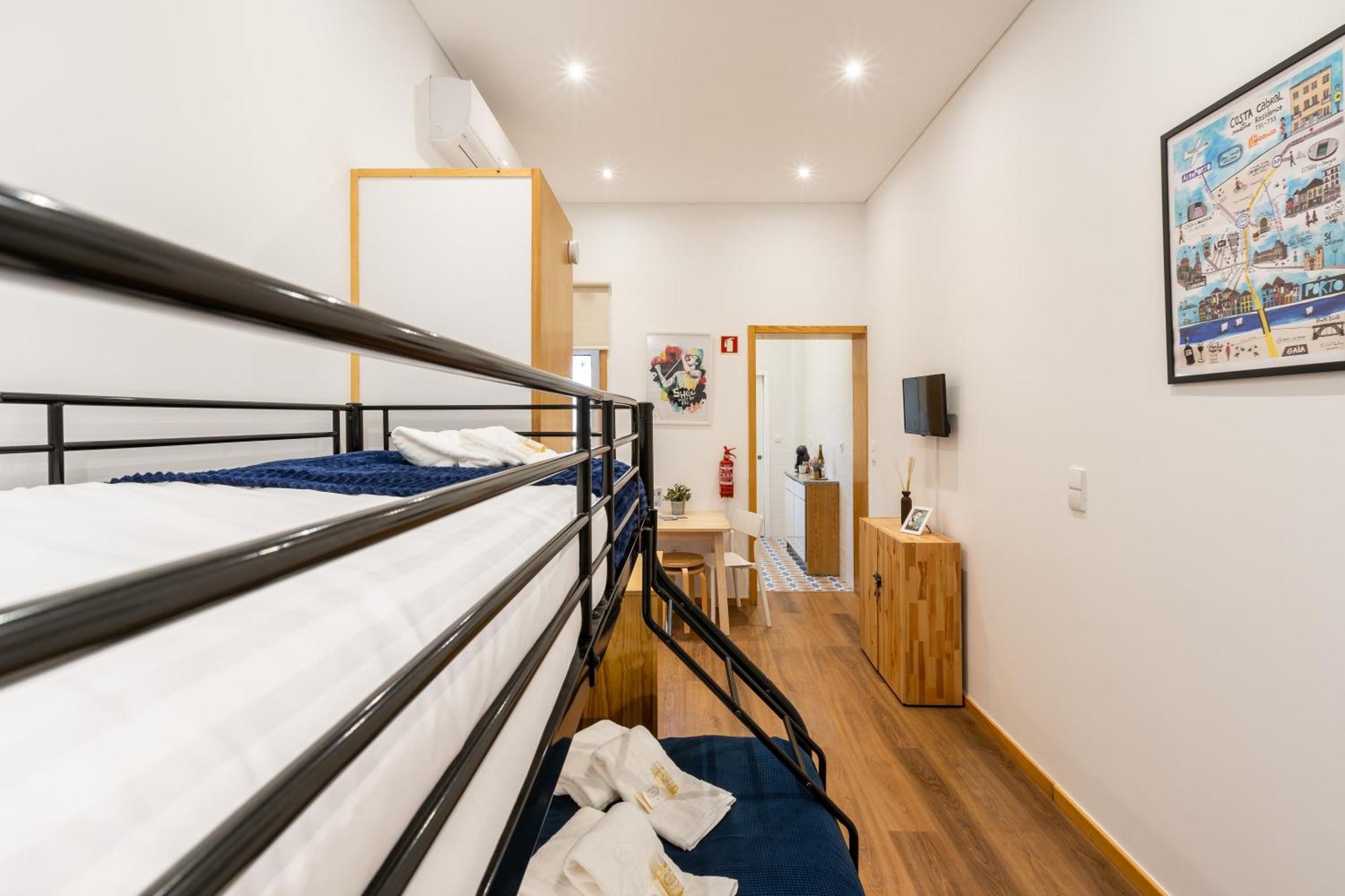 733 Costa Cabral Metro Residence Porto Quarto foto